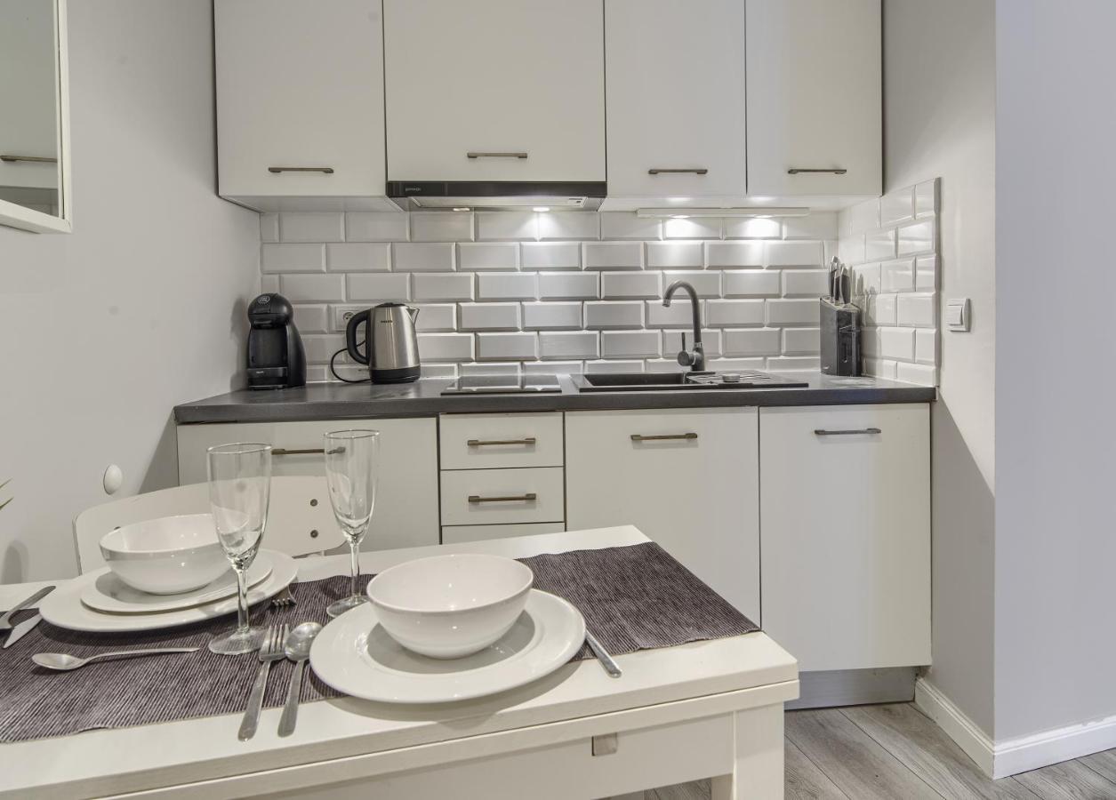 Apartment Studia Aloha - Acco Rent